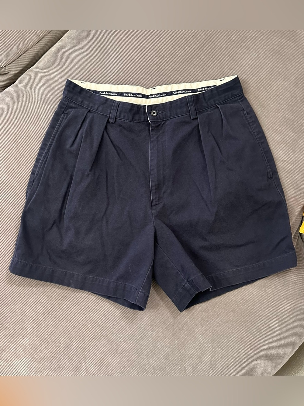 Vintage 90s Polo Ralph Lauren Pleated Chino Shorts Mens Navy Preppy Size 33